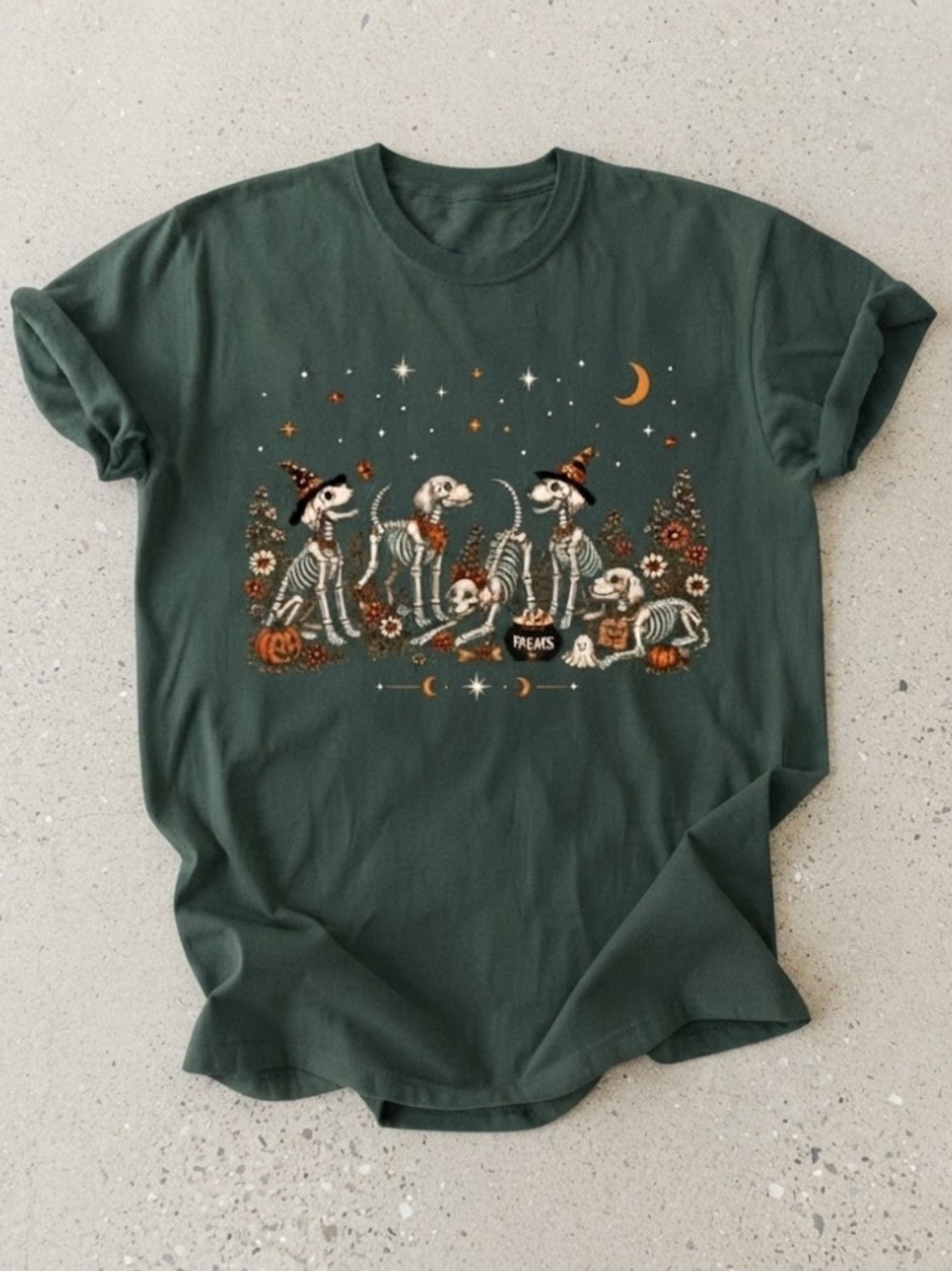 Halloween Skeleton Dogs Spooky Treats Pumpkin Moon Gildan T-Shirt